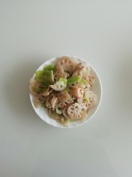 莴苣炒鲜藕片