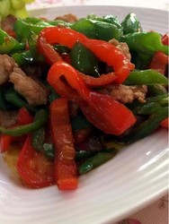 双椒炒肉