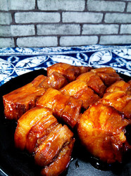 砂锅红烧肉