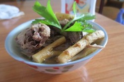党参鸽子汤