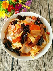 辣炒木耳白菜