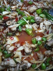 仔姜鲜椒兔