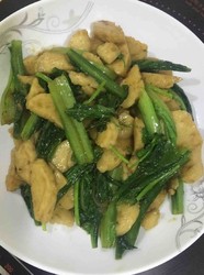 油麦菜炒鱼丸