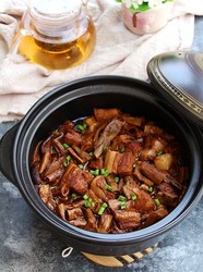 香菇笋干炖肉