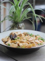 香菇青豆烩豆腐