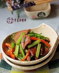 芹菜炒猪干