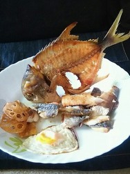 手撕金鲳鱼