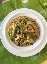 肉炒茭白