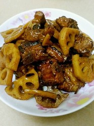 红烧排骨藕片