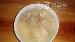 雪梨银耳瘦肉汤