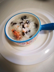 木耳鲜虾粥