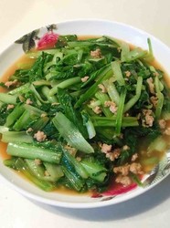 肉末小白菜