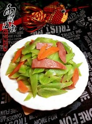莴笋炒腊肠