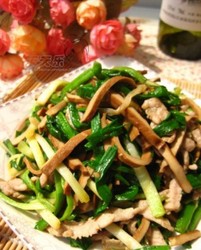 青蒜肉丝炒干子