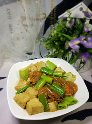 豆腐炖虾干
