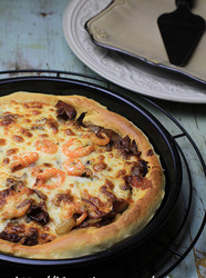 北极虾培根肉酱比萨