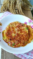 火腿粒煎蛋饼