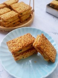 海苔肉松牛扎酥