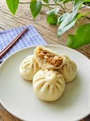 滋阴健脾的鲜笋香菇肉包