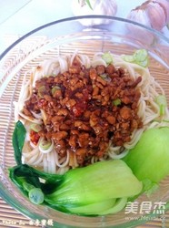 东北肉酱面