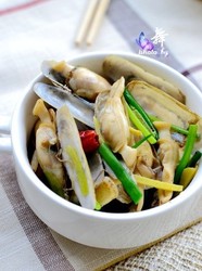 葱姜炒蛏子