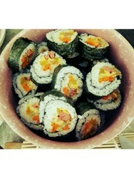 『紫菜包饭』