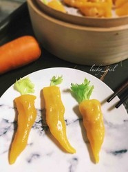 萌萌的胡萝卜水晶饺