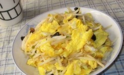 豆芽炒鸡蛋