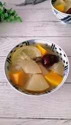 雪梨南瓜柠檬汤