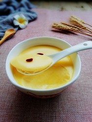 蛋奶布丁