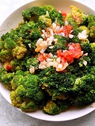 蒜香茄汁西兰花