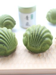 抹茶玛德琳蛋糕