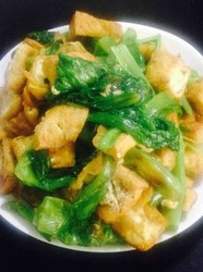 油豆腐炒生菜