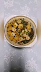 虾仁粉丝煲