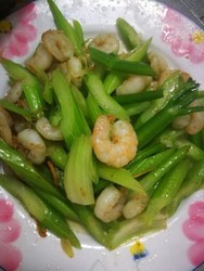 西芹虾仁