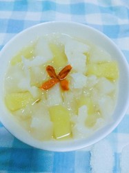 冰糖雪梨银耳羹