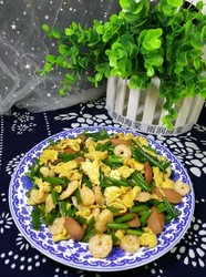 韭苔鸡蛋炒虾仁