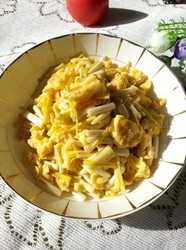 蒜黄炒鸡蛋