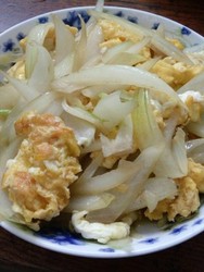 圆葱炒鸡蛋