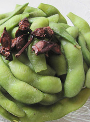 煮毛豆