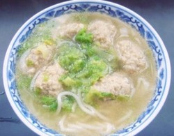 蔬菜肉丸面