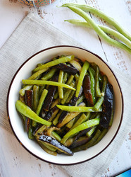 茄子烧豆角