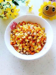 肉丁炒胡萝卜玉米粒