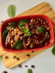 红烧黄豆猪肚