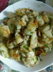 葱香椒盐土豆饼