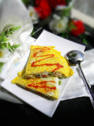 豌豆胡萝卜蛋包饭
