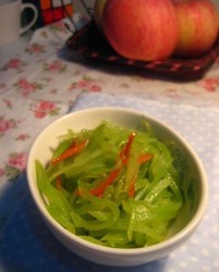 椒香红椒莴笋丝