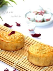 自制蛋黄豆沙月饼
