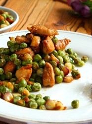 豌豆玉米炒鸡丁