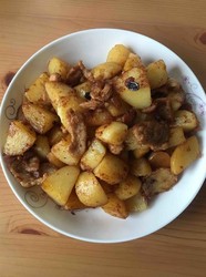 土豆炒肉片